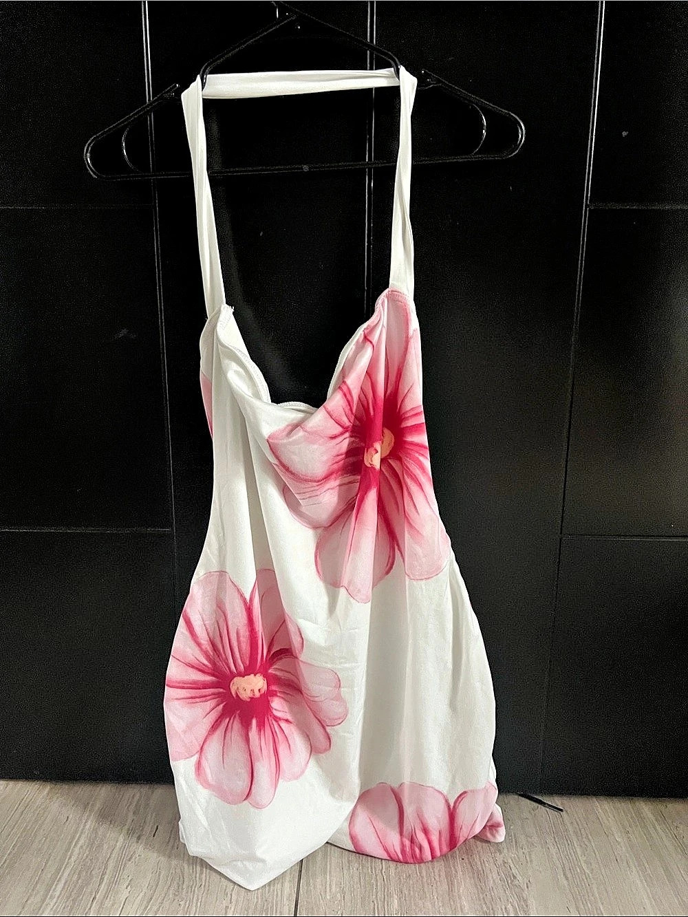SHEIN Floral Mini Dress in White & Pink Size large